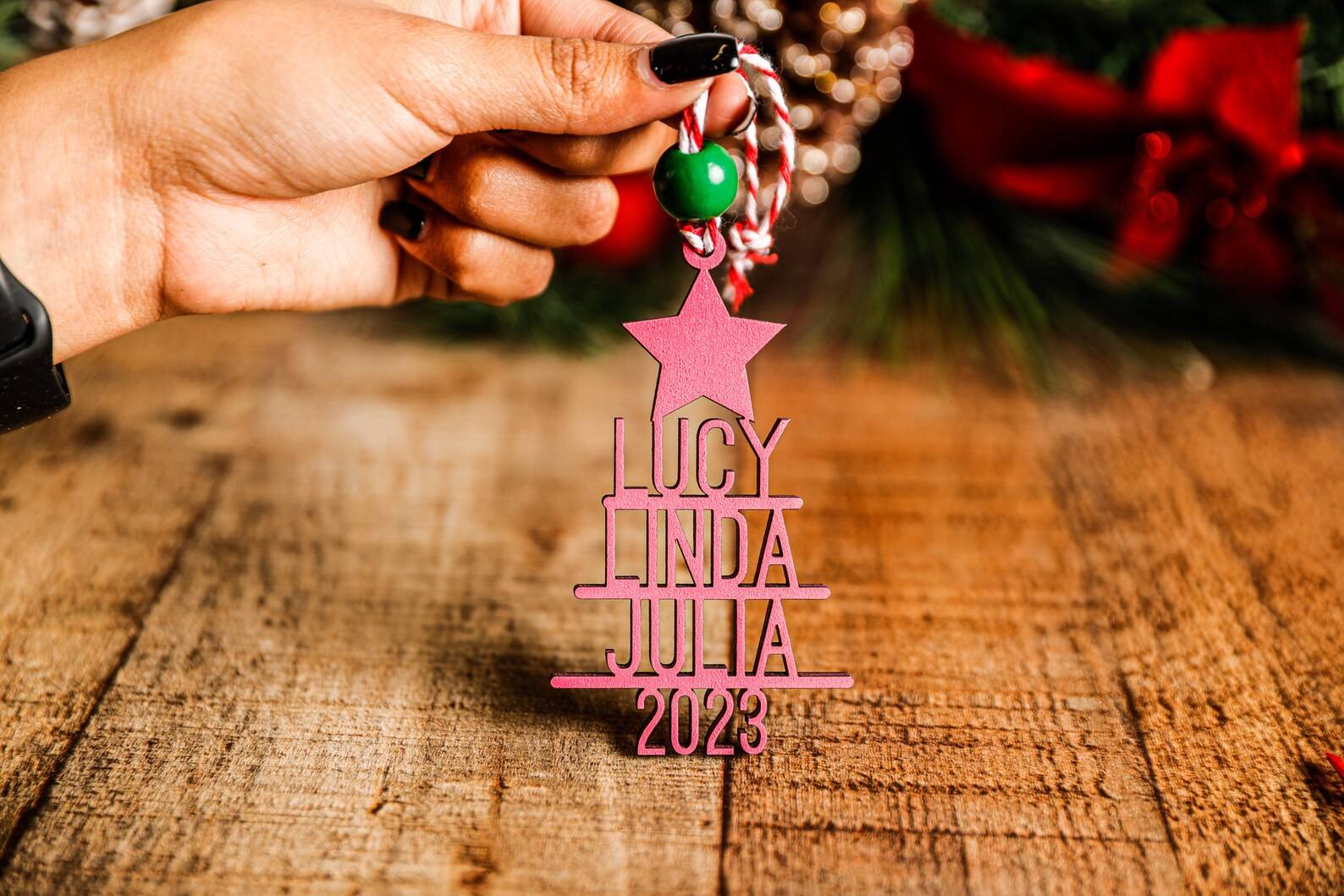Adornos navideños cortados con láser 08