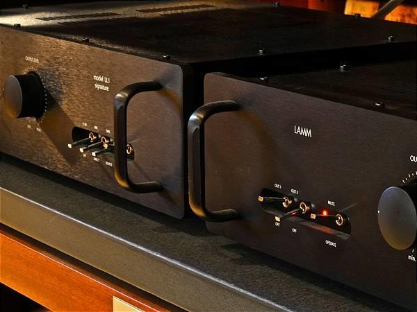 Lamm Industries LL-1 Signature 4 chassis Reference Preamp