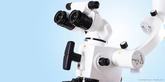 Op-Mikroskop - Für Eingriffe wie Wurzelbehandlungen, die eine besonders starke Vergrößerung erfordern
