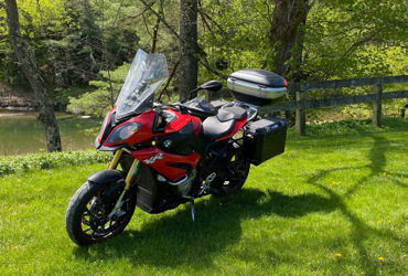 2016 BMW S 1000 XR motorcycle for rent near Woburn, MA