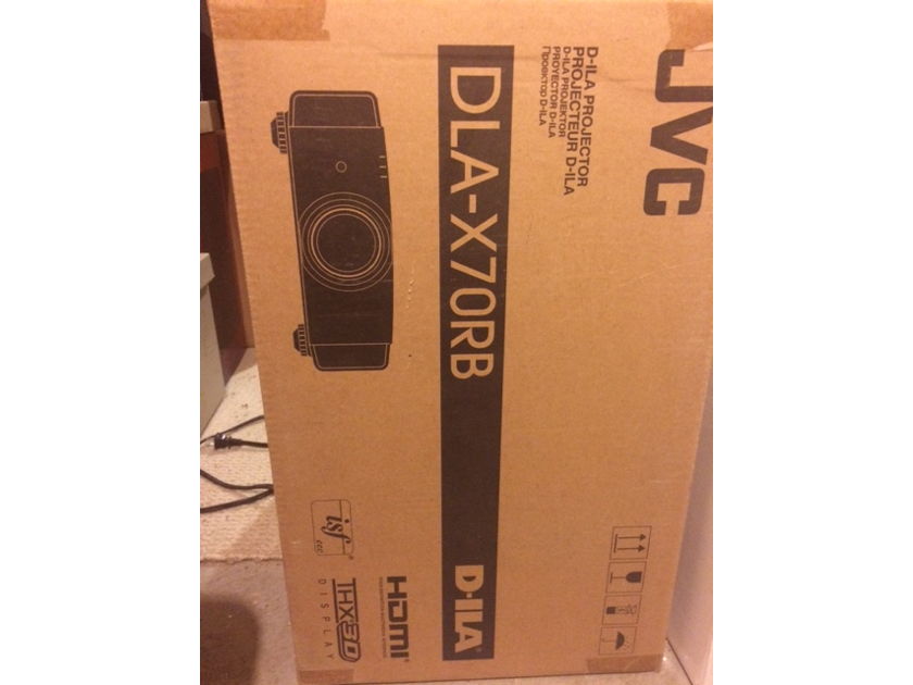 JVC  DLA-X70RB 4k eshift isf projector