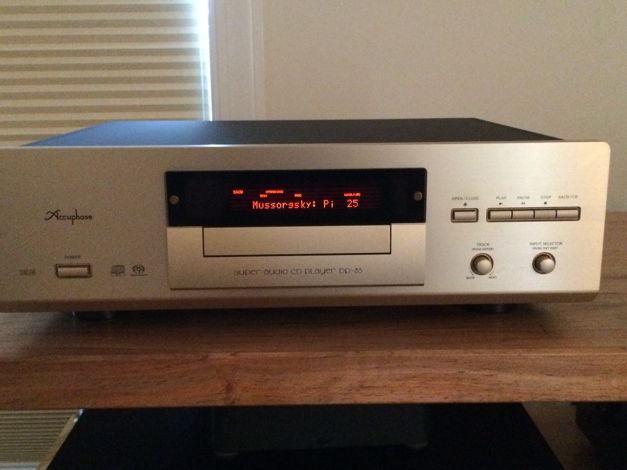 Accuphase DP-85 CD and SACD Audiophile Player 120 volt