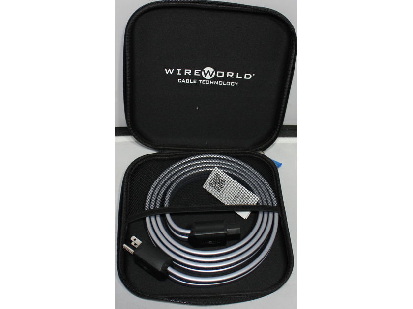 Wireworld Silver Electra 5.2 2M noise reducing power cord with factory molded connectors