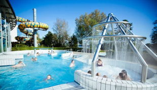 turm erlebniscity oranienburg außenbereich mit wasser rutsche