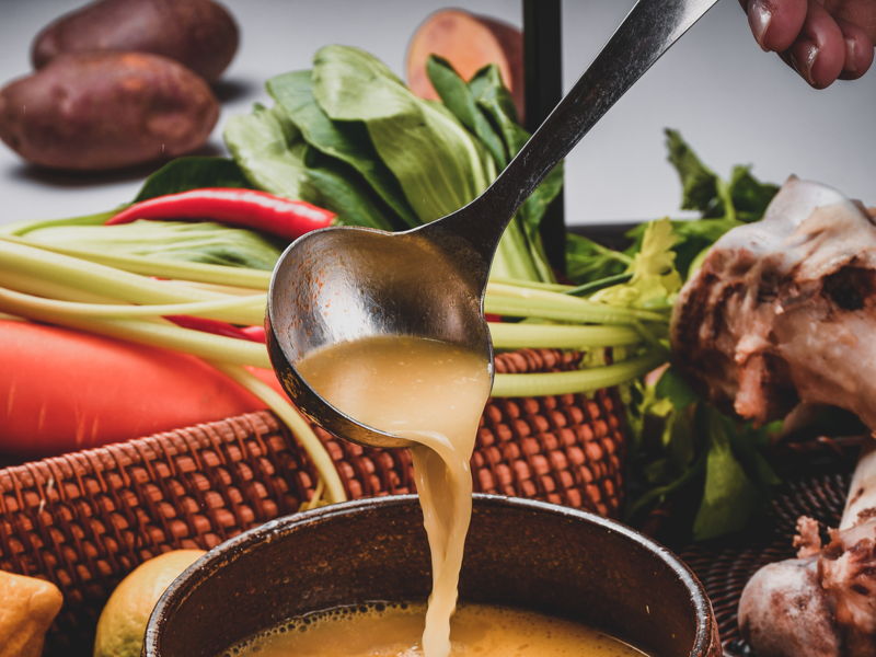 Cursos de cocina Lassolaz: Aprende a cocinar la bagna cauda en mi acogedor hogar