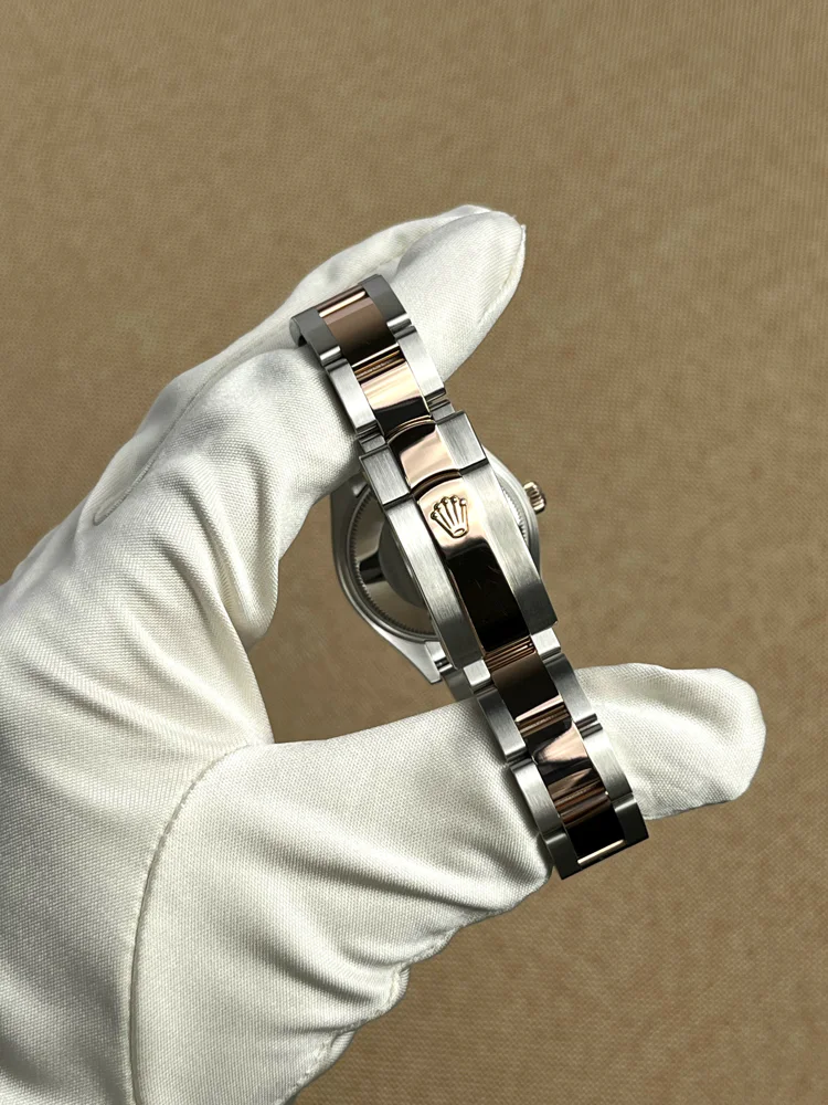 MoP Dial with Diamonds Oyster Bracelet Box and Papers 2024, image 4