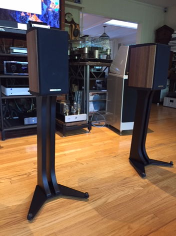 Sonus Faber Luito Monitors With Stands in Walnut and Le...