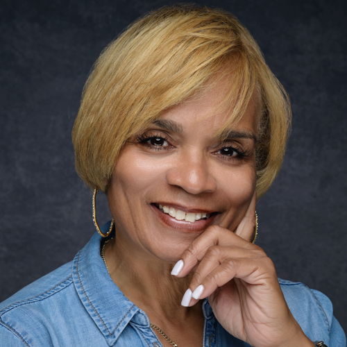 Carol  Joiner