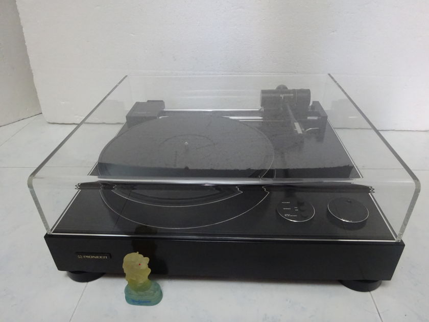 Pioneer PL-L1 Linear Tracking Turntable extremely rare - Free Shipping (100V at 50/60Hz)