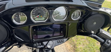 2021 HARLEY-DAVIDSON STREET GLIDE SPECIAL motorcycle for rent near Garden City, MI