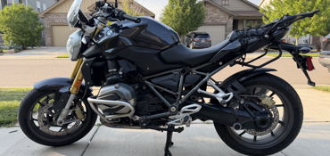 2015 BMW R 1200 R motorcycle for rent near Longmont, CO