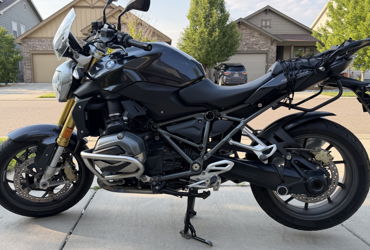 2015 BMW R 1200 R motorcycle for rent near Longmont, CO