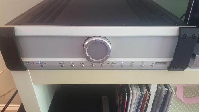 Musical Fidelity A1008 Hybrid Integrated with DAC and P...