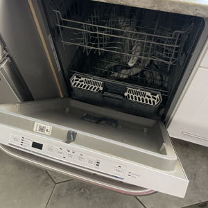 Dishwasher lol