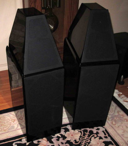 Wilson Audio Watt Puppy 7 speakers Excellent condition!