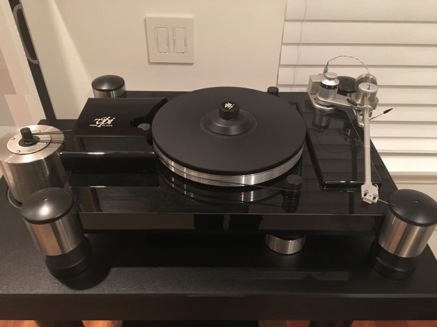 VPI Industries TNT turntable with JMW memorial tonearm,...
