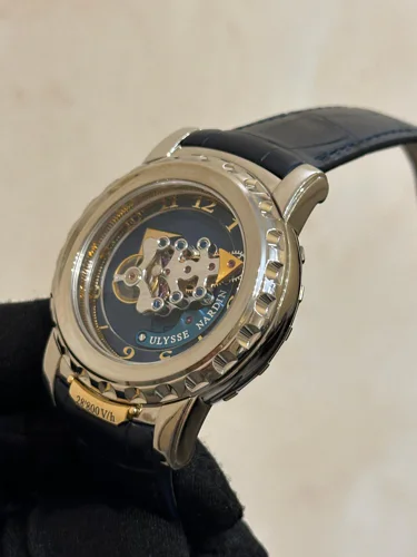Ulysse Nardin Freak 28`800 v/h 020-88