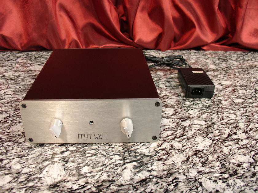 FIRST WATT / PASS LABS B-4 Active two-way stereo crossover satisfaction guaranteed