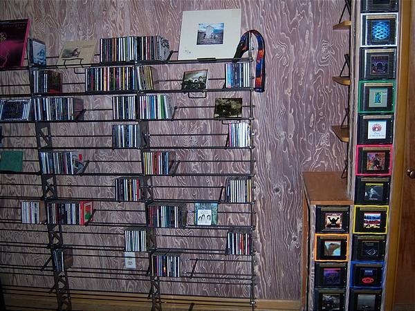 CD storage on a BOLTZ rack