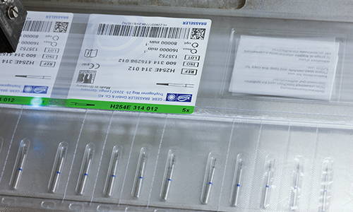 Komet carbide burs sterile packaging