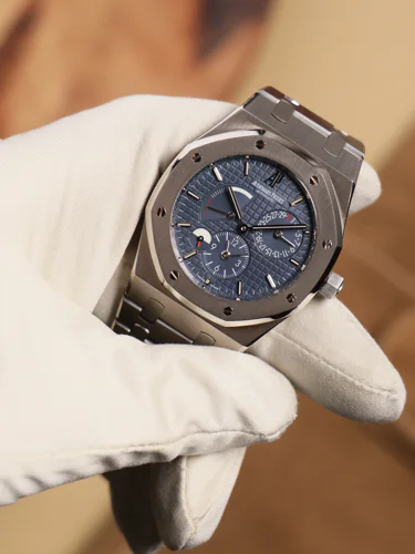 Audemars Piguet Royal Oak Dual Time Dual Time Blue dial Box and Papers 2009