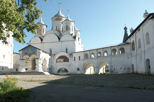 Обзорная экскурсия по Вологде с посещением Спасо-Прилуцкого монастыря