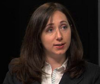 Nadia Papagiannis says Jeff Cusack needs to bring in top managers from high-quality hedge funds to make Nuveen successful in bringing alternative investments to RIAs.
