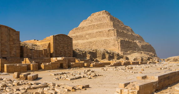 saqqara-pyramid