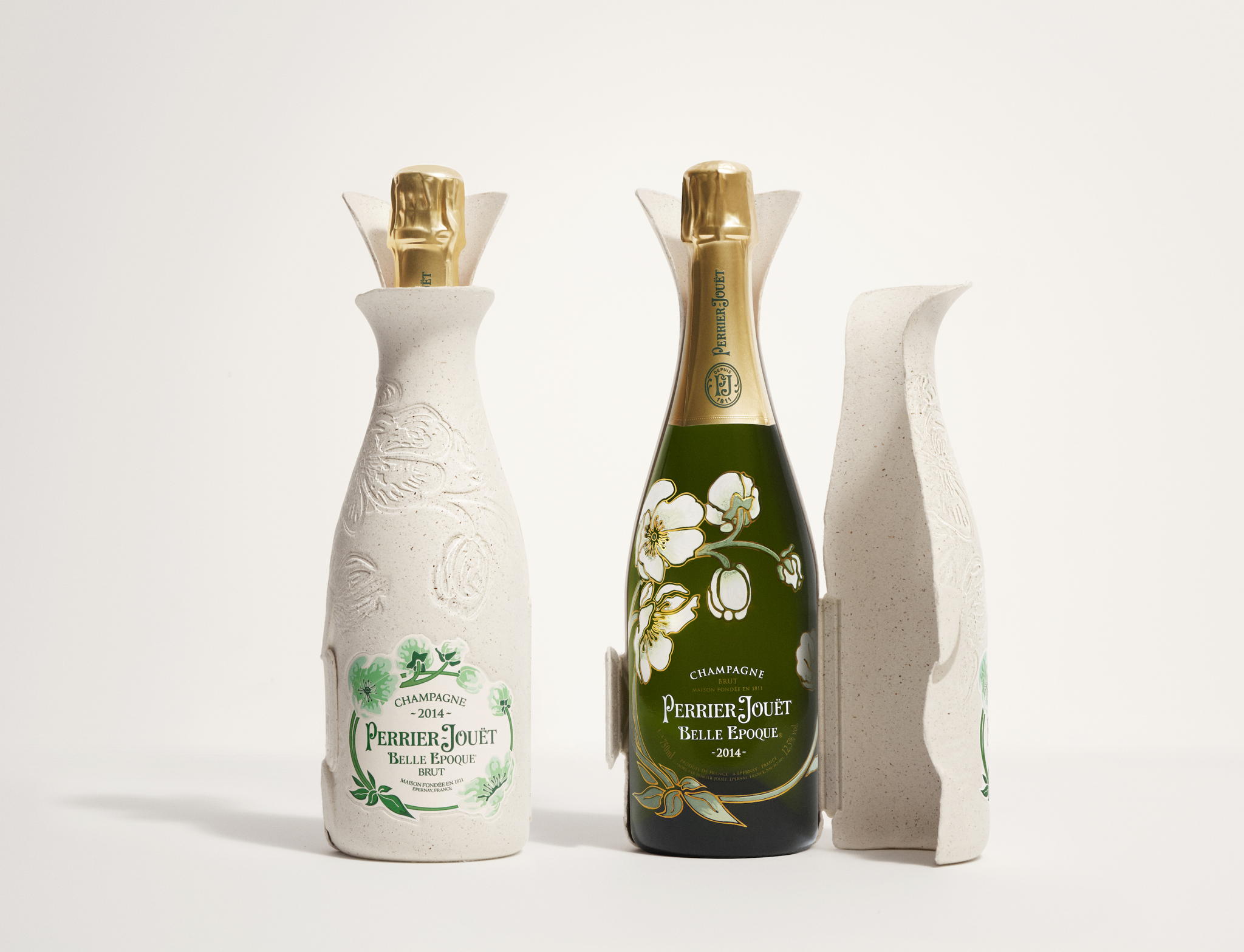 PERRIER_JOUET_COCOON_02_PACKSHOT_BE_BRUT_FERME+PACKBOUTEILLE.jpg