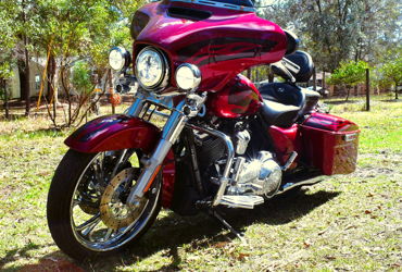 2017 HARLEY-DAVIDSON TOURING STREET GLIDE motorcycle for rent near Wesley Chapel, FL