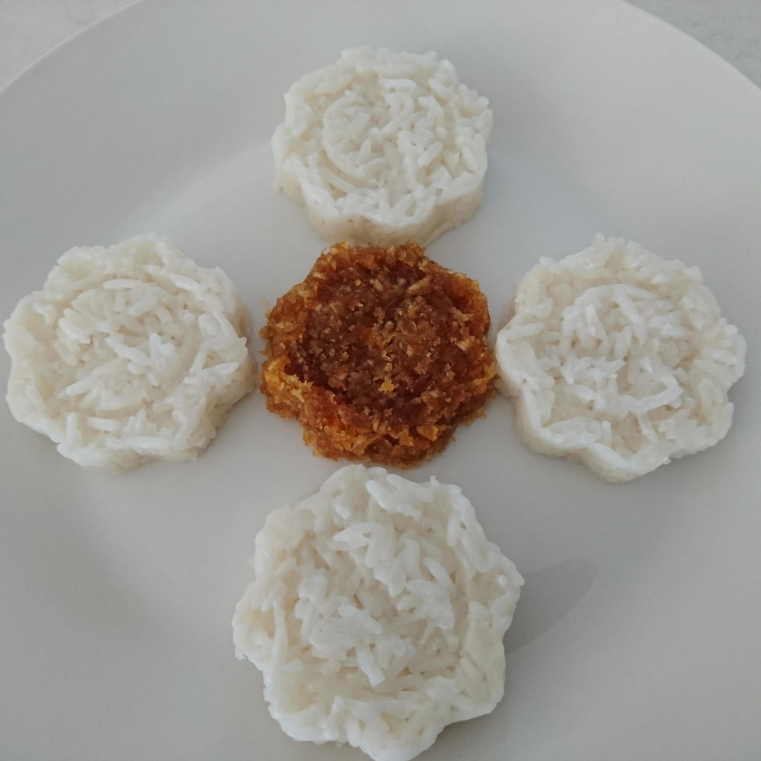 Date: 25 Oct 2019 (Fri)
11th Dessert: Pulut Berinti (Glutinous Rice with Coconut Filling) [78] [101.7%] [Score: 7.5]
Inspired by: Guardian of the Kitchen
Cuisine: Malaysian 
Dish Type: Dessert