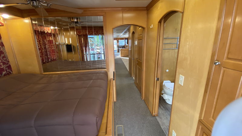 Boat Image 21