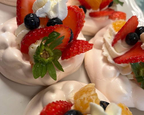 Corsi di cucina Pescara: Impariamo a fare la Pavlova