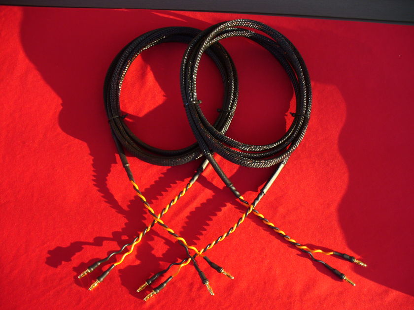 Belden 9497 8ft~2.5 Meter Pair Speaker Cables Banana Plugs Excellent Tone & Synergy With Tube Amplifiers