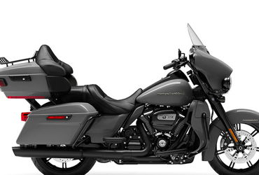2022 HARLEY-DAVIDSON ULTRA LIMITED motorcycle for rent near Ormond Beach, FL