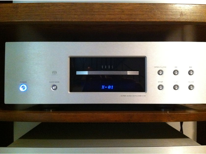 Esoteric X-01 CD/Super Audio player