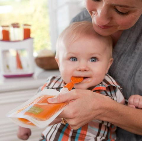 Baby food pouch set