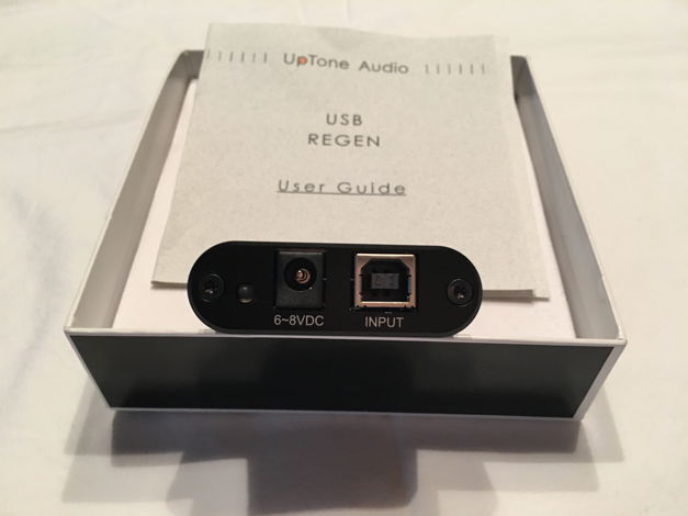 Uptone Audio USB Regen Amber