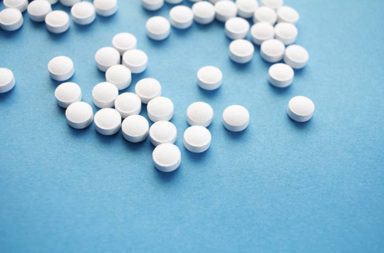 What Are the Risks Associated With Taking Opioid Painkillers?