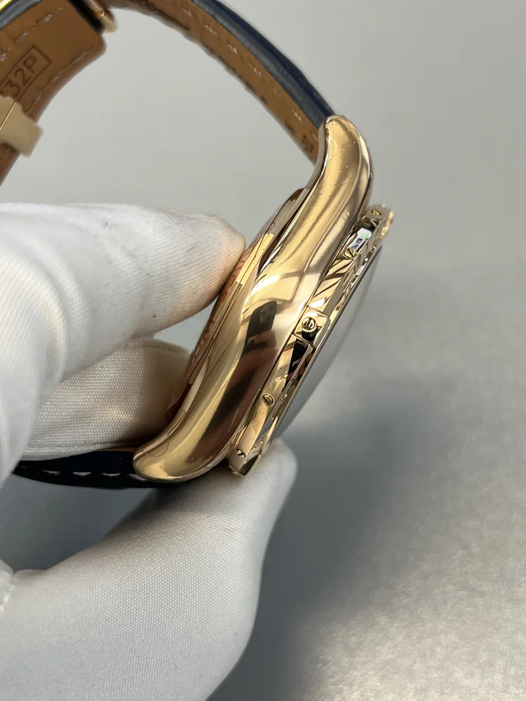 HB011012/B957 full set 2012. Official Breitling service done in 2025.