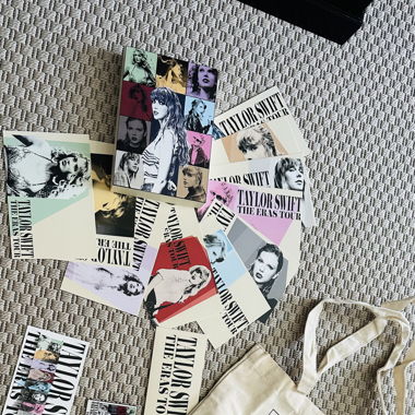 Bag Taylor Swift + Postkarten + Pin 