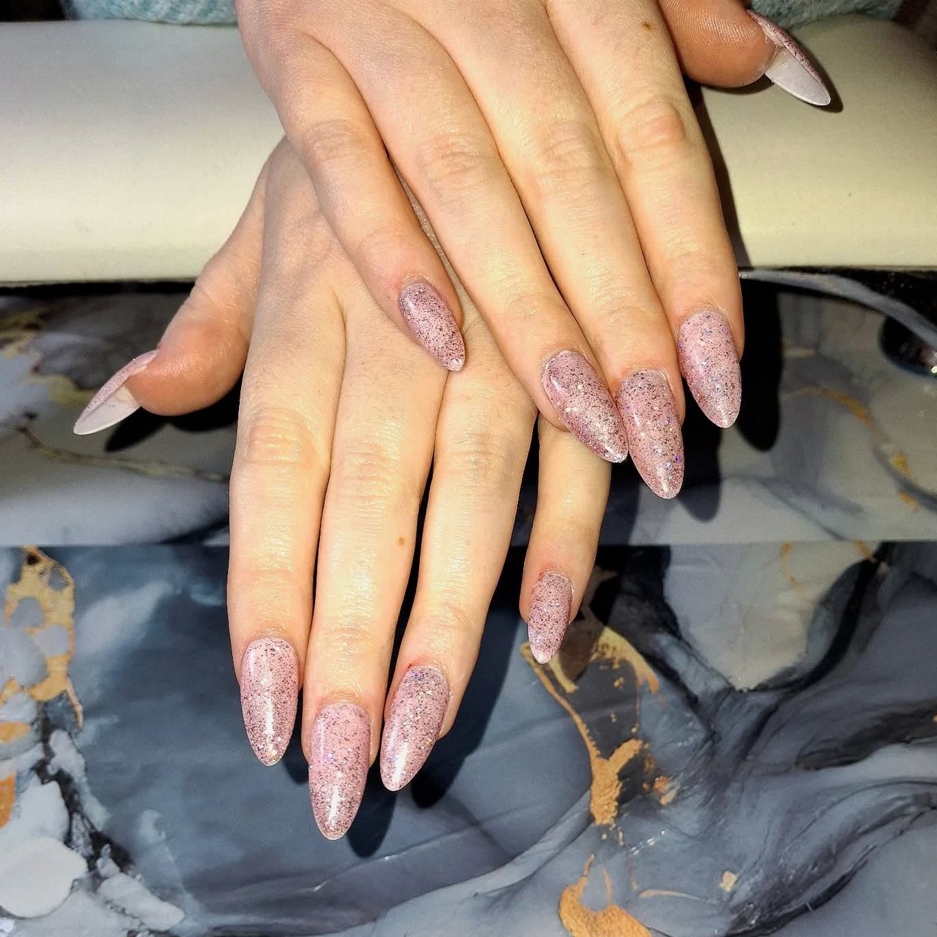 Renezing Nails - Image 3