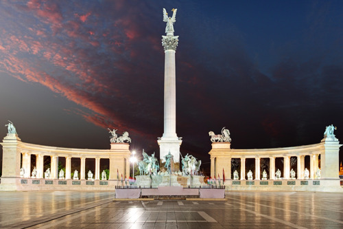 Игра света и тени — прогулка по вечернему Будапешту