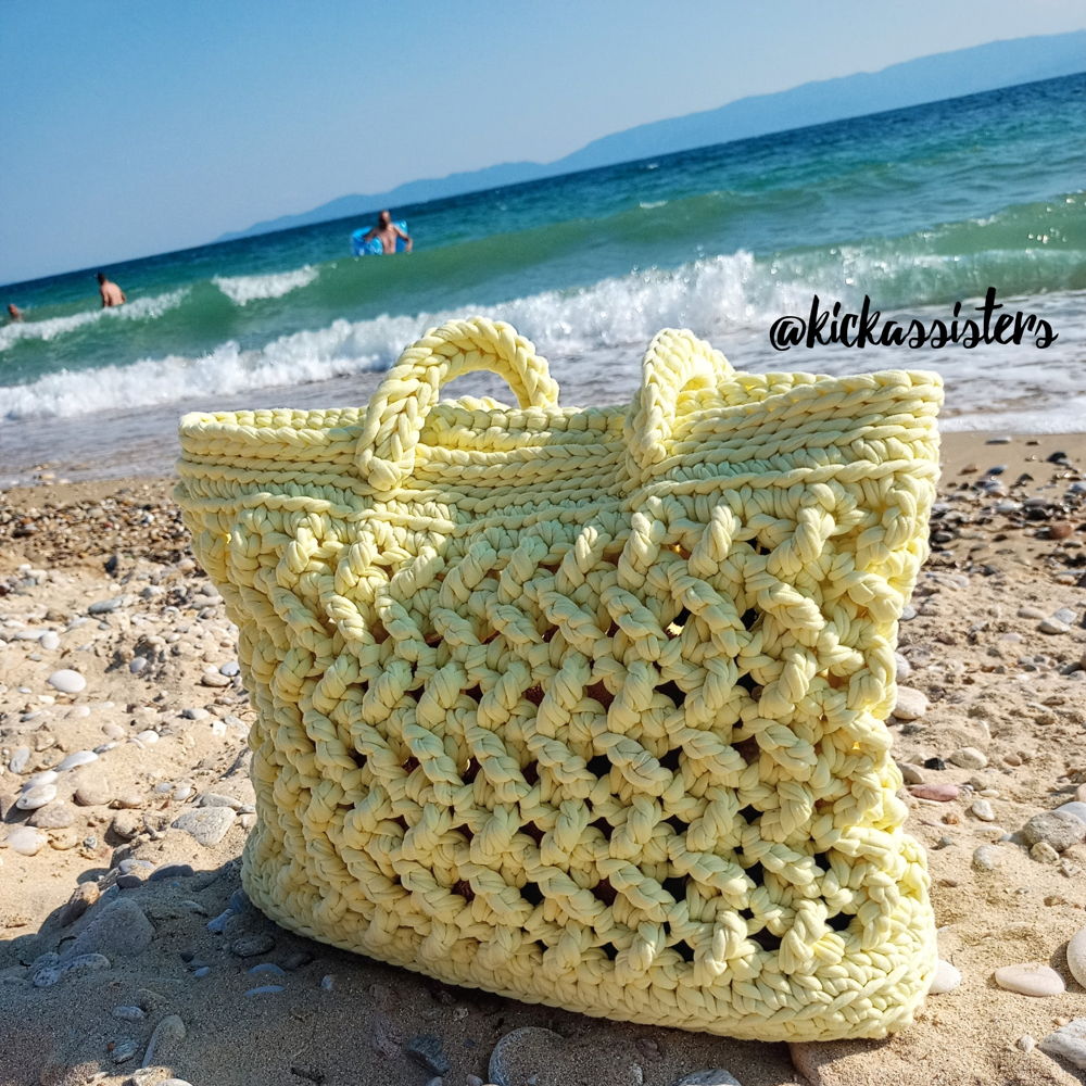 Beach tote bag for summer