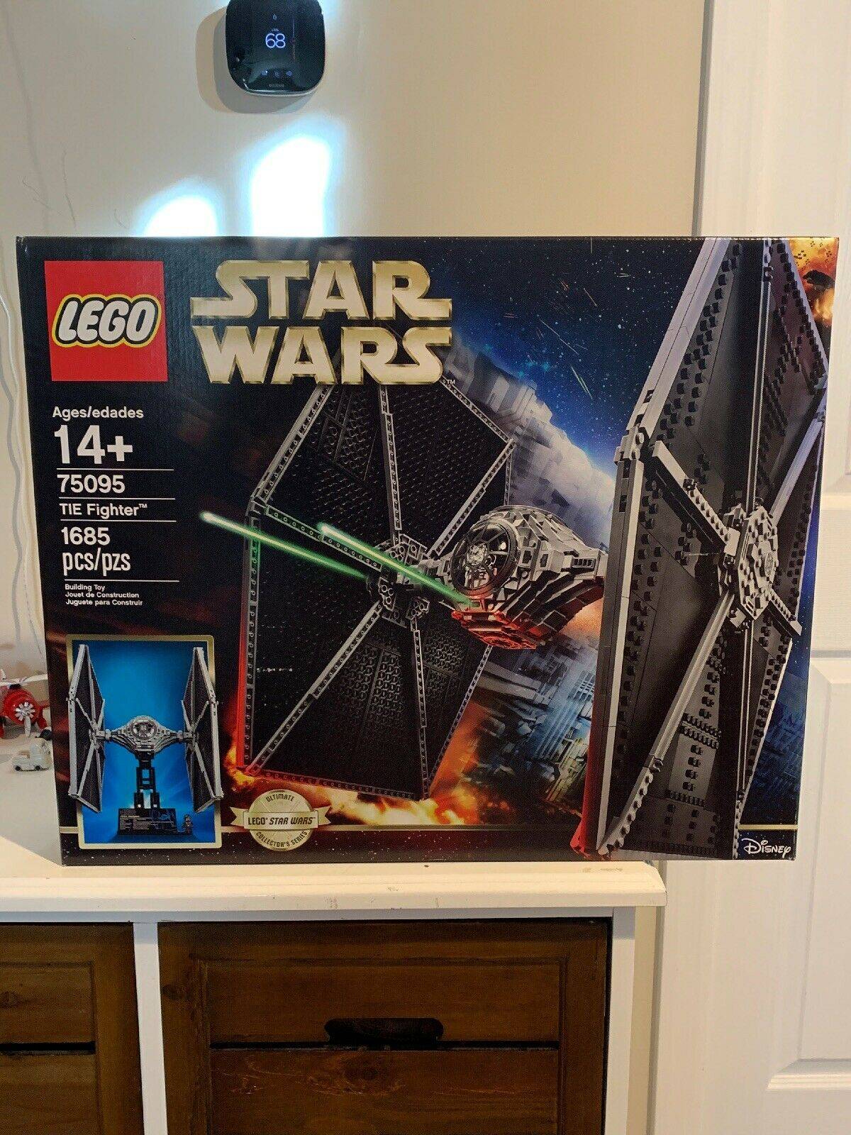 lego 75095 box