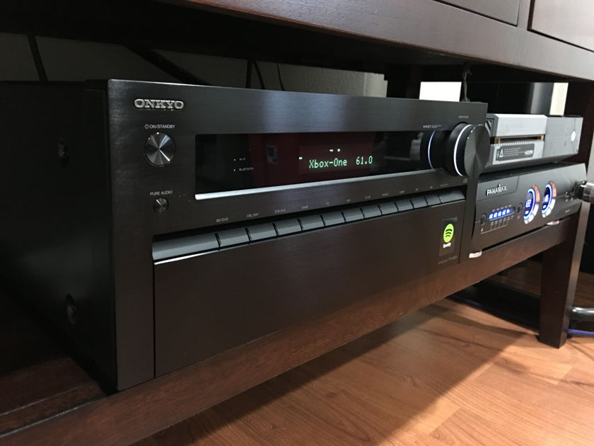 Onkyo TX-NR838 Dolby Atmos Receiver