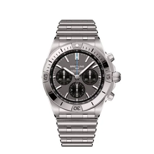 Chronomat B01 42 Titanium / Grey / Rouleaux