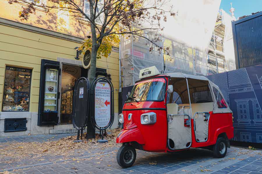 Budapest Romantic Private Tuk Tuk Tour - photo 3