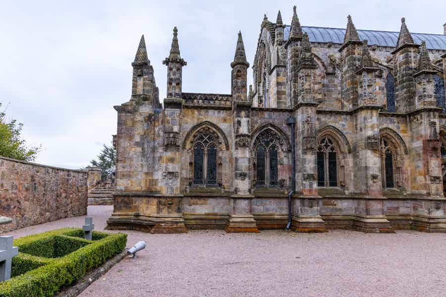 Rosslyn Chapel, Dunfermline Abbey and Stirling Castle Day Tour - photo 4