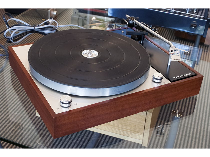 Platine Vinyle Thorens T150 MK2 Avec Cellule Audio Technica AT-OC9XML – Occasion